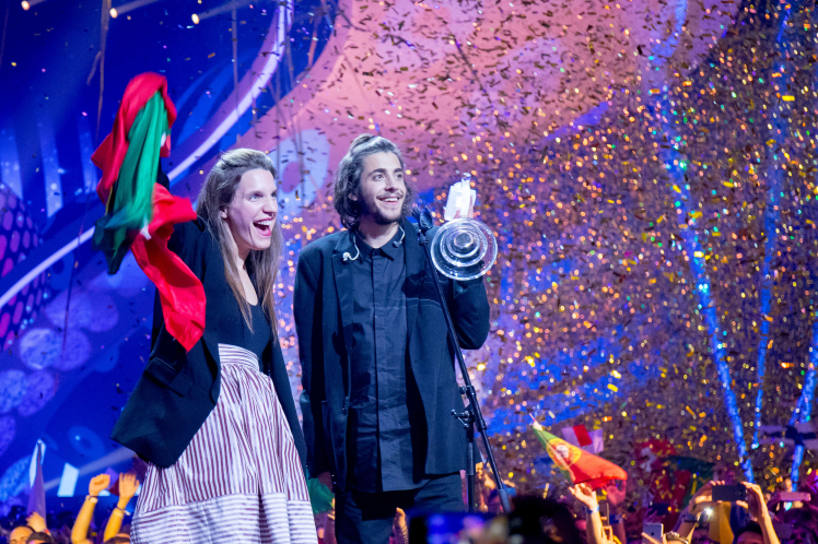  Eurovizija 2017: “Ljubav za dvoje” osvojila Evropu, takmičenje naredne godine odlazi u Portugal