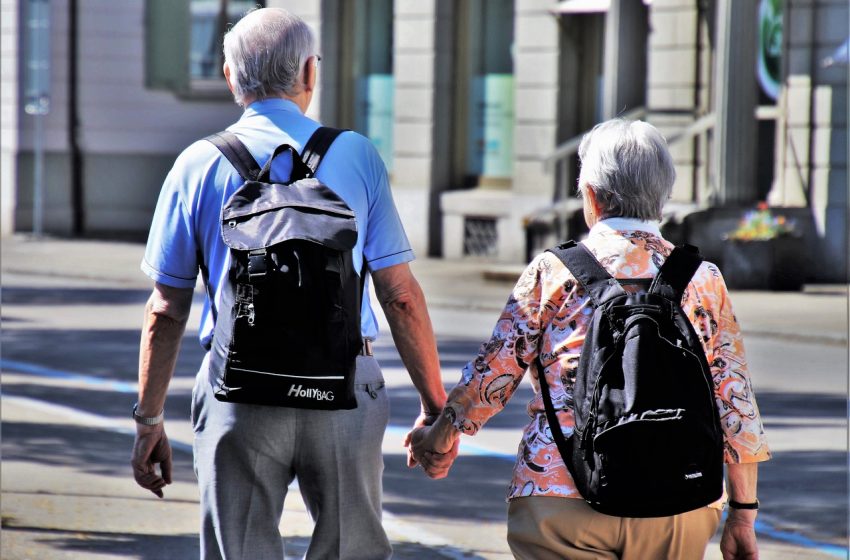  Putno zdravstveno osiguranje osoba starijih od 60 godina