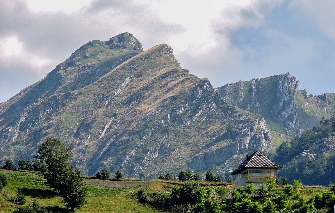  Grupa planinara markirala planinske staze i obilježila vrhove Visočice