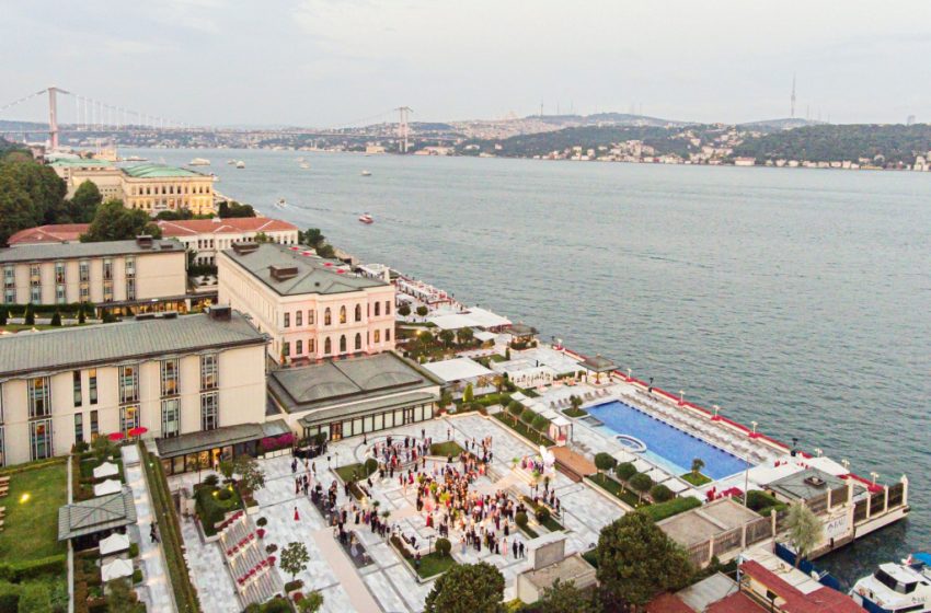  Snovi zaljubljenih parova ostvaruju se u Turskoj – Turska proglašena omiljenom destinacijom za glamurozna vjenčanja