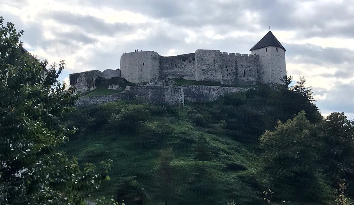  Tešanjska tvrđava, jedna od najvećih tvrđava u BiH