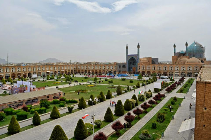  Isfahan – dragulj Irana