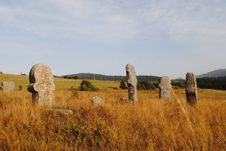 Nekropola stećaka Maculje