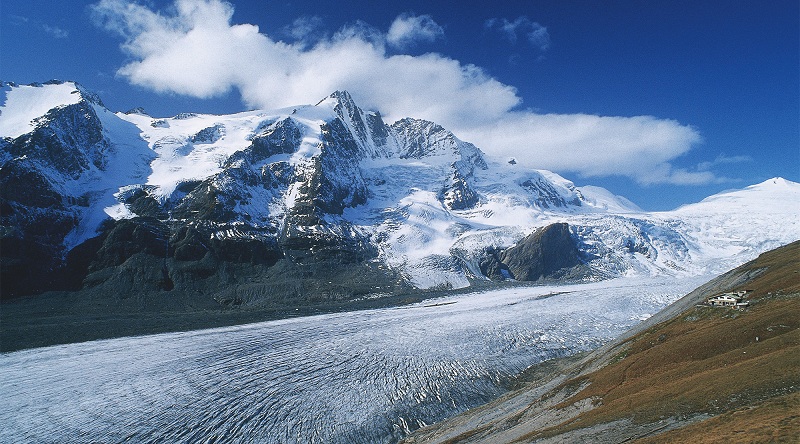 artikel_galerie_top-10-gracte-gletscher-der-welt_07-pasterzen-gletscher