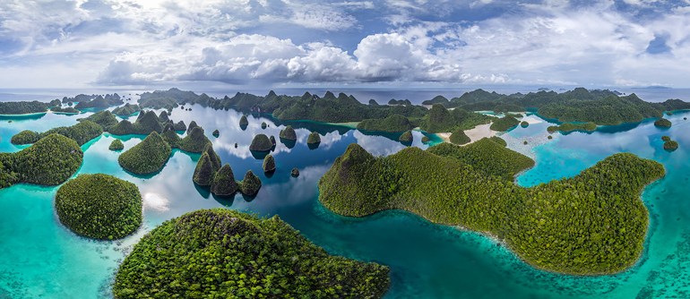  Indonezija – zemlja dramatičnih pejzaža