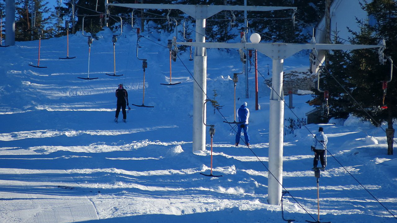  Vlasic – Adrenaline skiing along the central Babanovci