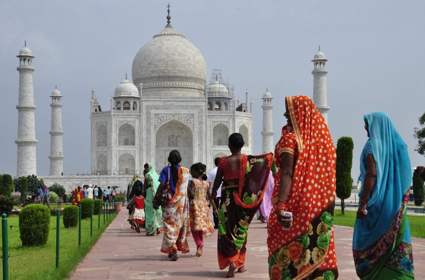  Tadž Mahal, remek djelo neimarstva