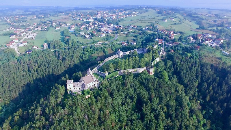  Old Fortress and Castle in Ostrožac