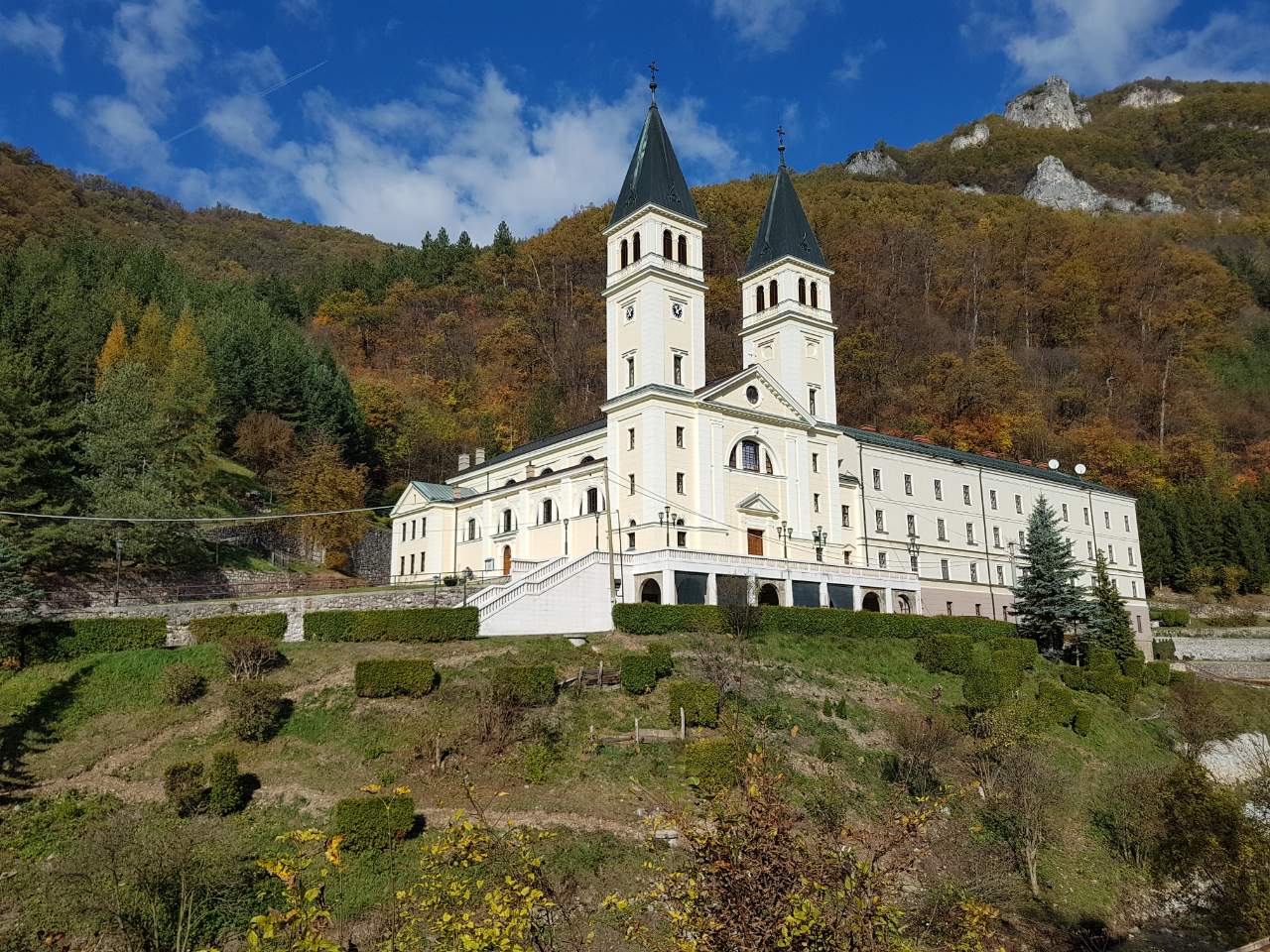  Kraljeva Sutjeska – Stolno mjesto bosanskih kraljeva
