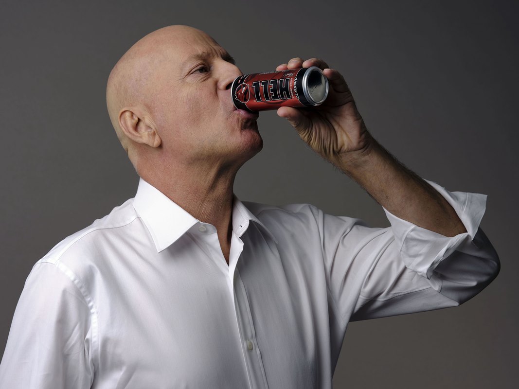  Bruce Willis u novom reklamnom spotu za HELL
