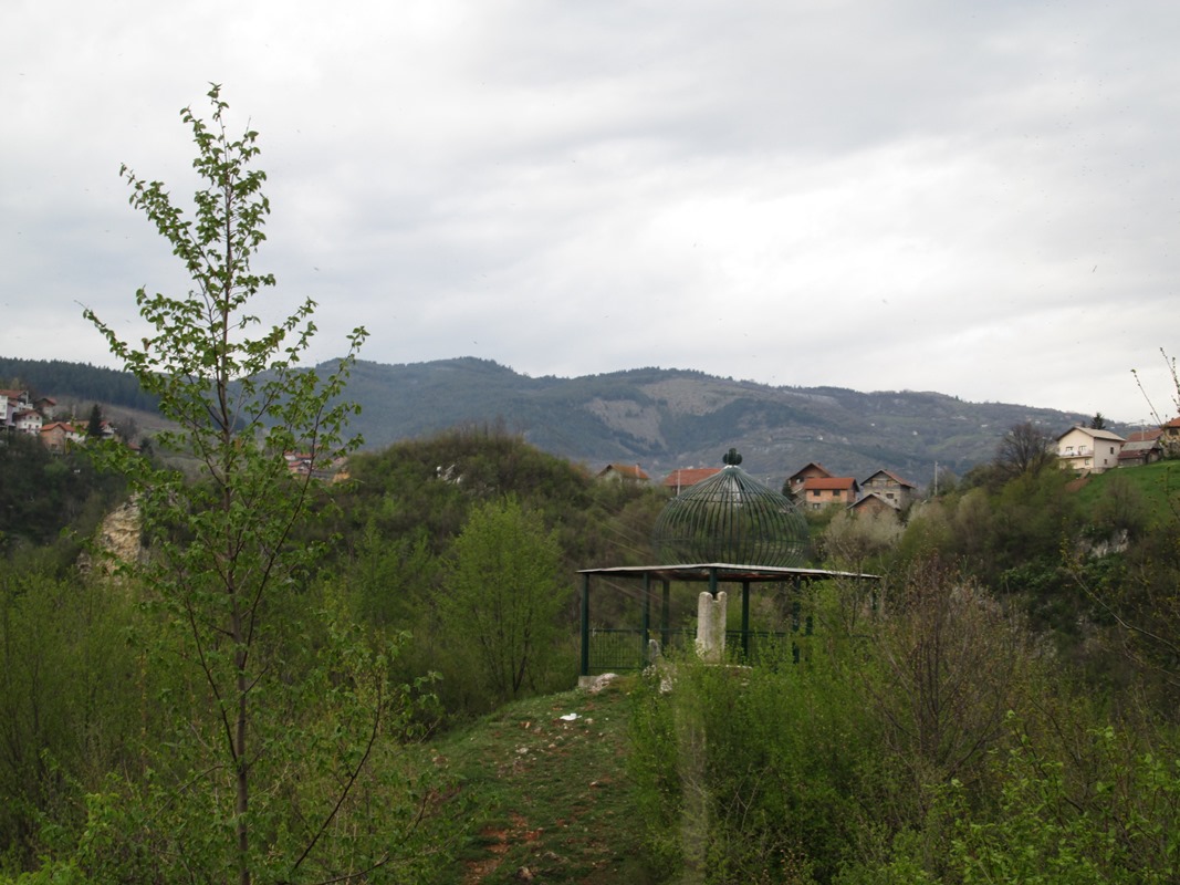  Šehova Korija – tajnovito vrelo, pećina i turbe s pogledom na Sarajevo