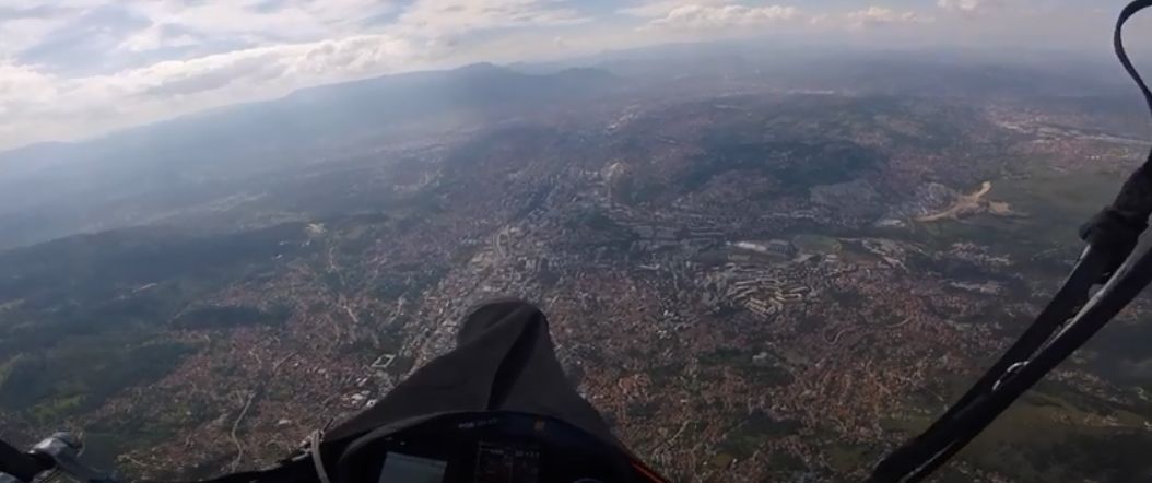  Puni ugođaj na nebu: Paraglajderom od Sarajeva do Vlasenice