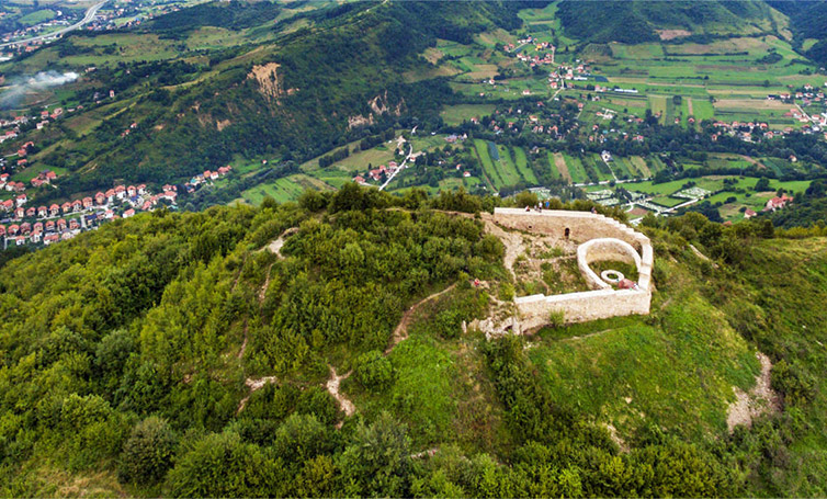 Kraljevski grad Visoki, jedna od najvažnijih srednjovjekovnih tvrđava u BiH