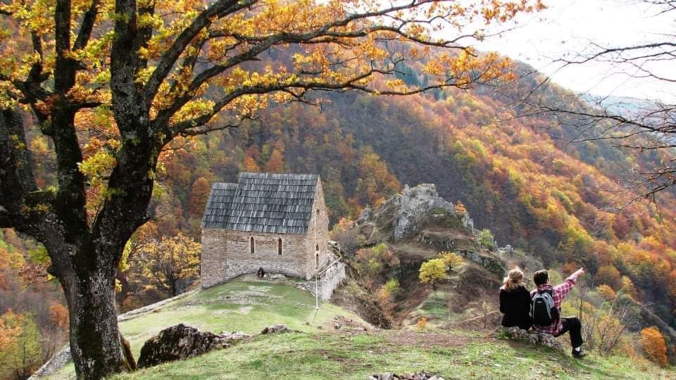  Planinarska tura na Bobovac povodom godišnjice krunisanja Tvrtka I Kotromanića