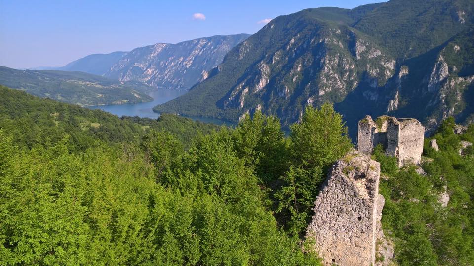  Srednjovjekovni Klotijevac kod Srebrenice – pripremite se za savršen pogled