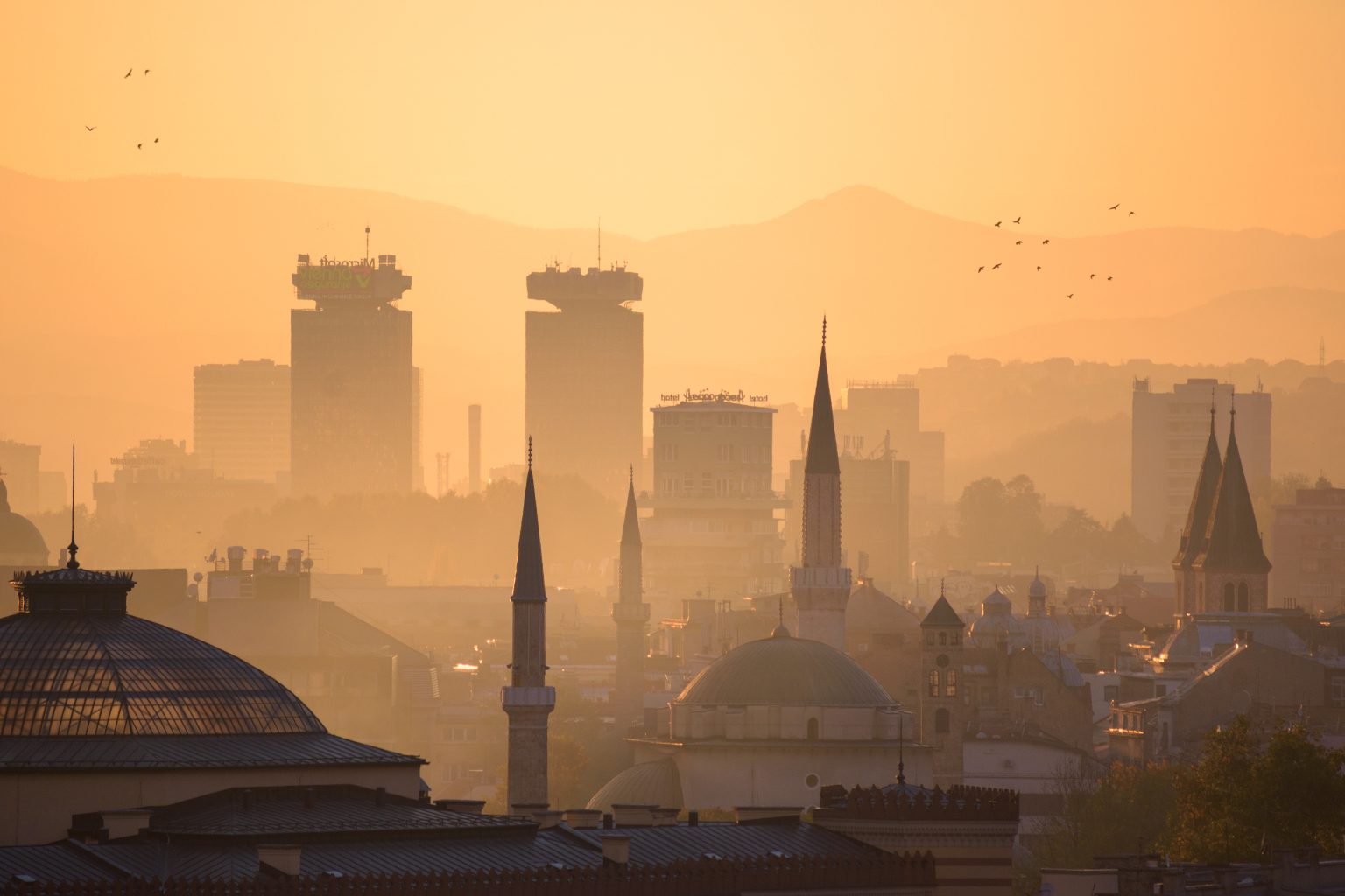 Sarajevo u magli