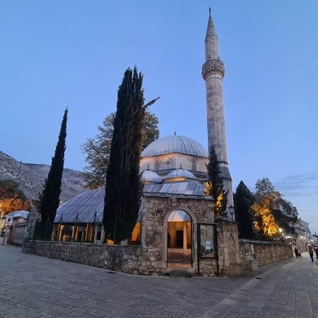 Karađozbegova džamija u Mostaru; Foto: Furaj.ba