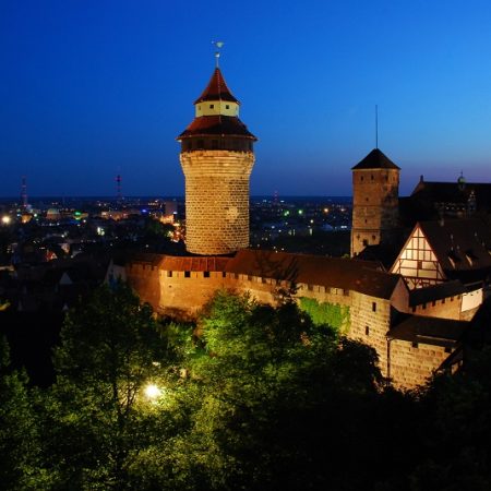 Nuremberg-Kaiserburg-Castle-by-night