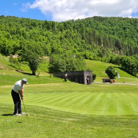 golf tereni f Grad Zavidovići 1
